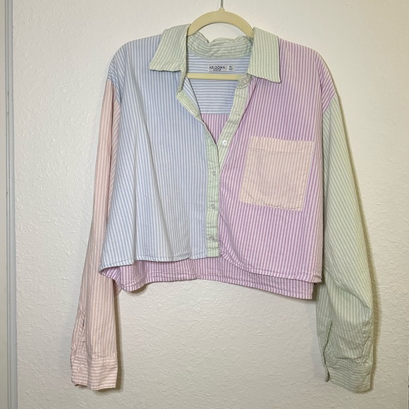 184. Arizona Jean Co. Vintage Color Block Stripe Crop Button Down Top - Picture 3 of 10